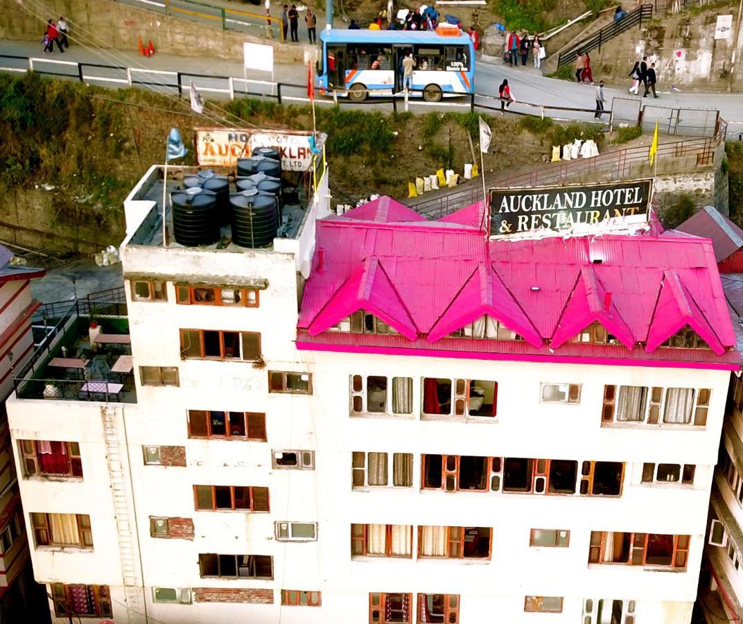 Auckland Hotel And Restaurant Near Mall Road 西姆拉 外观 照片